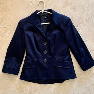 Lafayette 148 New York Blazer size 2